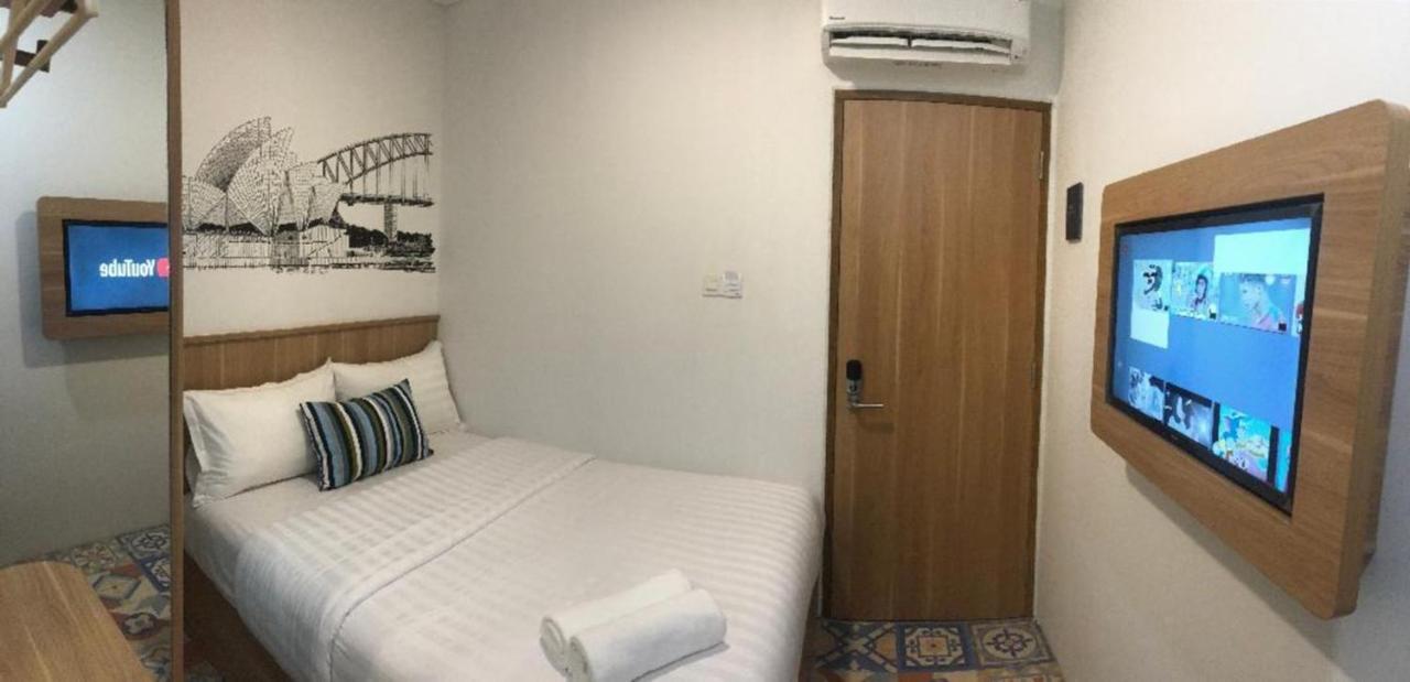 Casa Living Senayan Hotel Джакарта Екстериор снимка