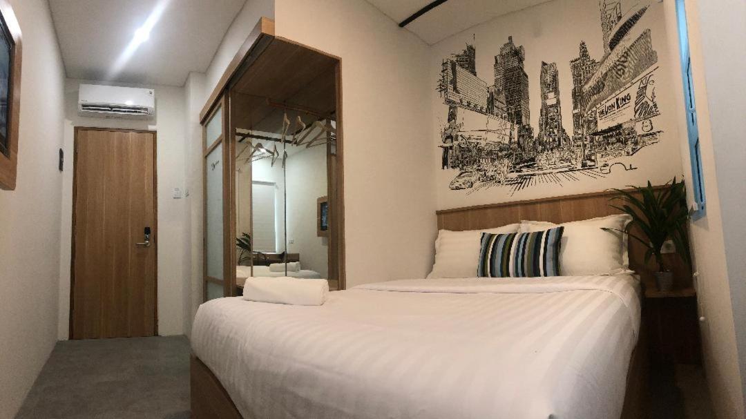 Casa Living Senayan Hotel Джакарта Екстериор снимка