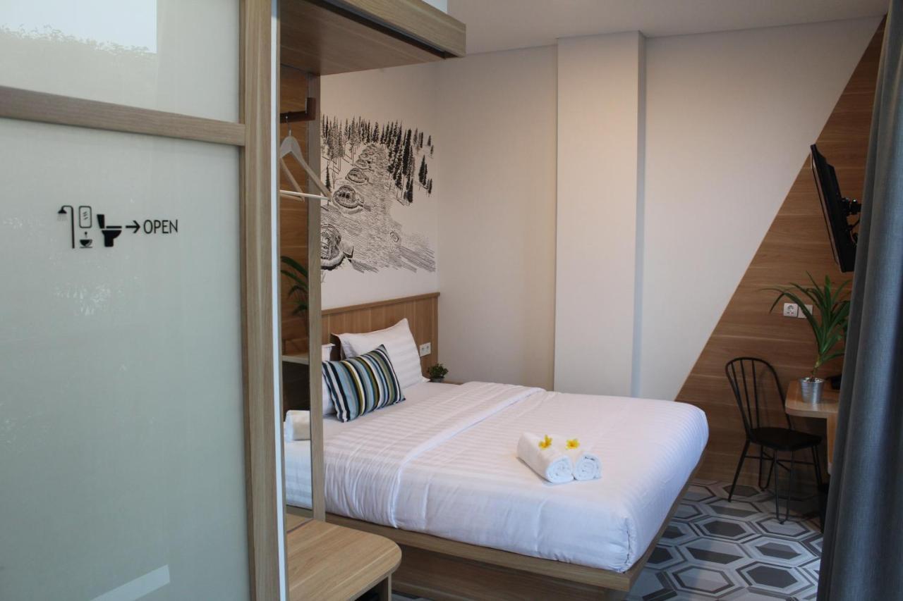 Casa Living Senayan Hotel Джакарта Екстериор снимка
